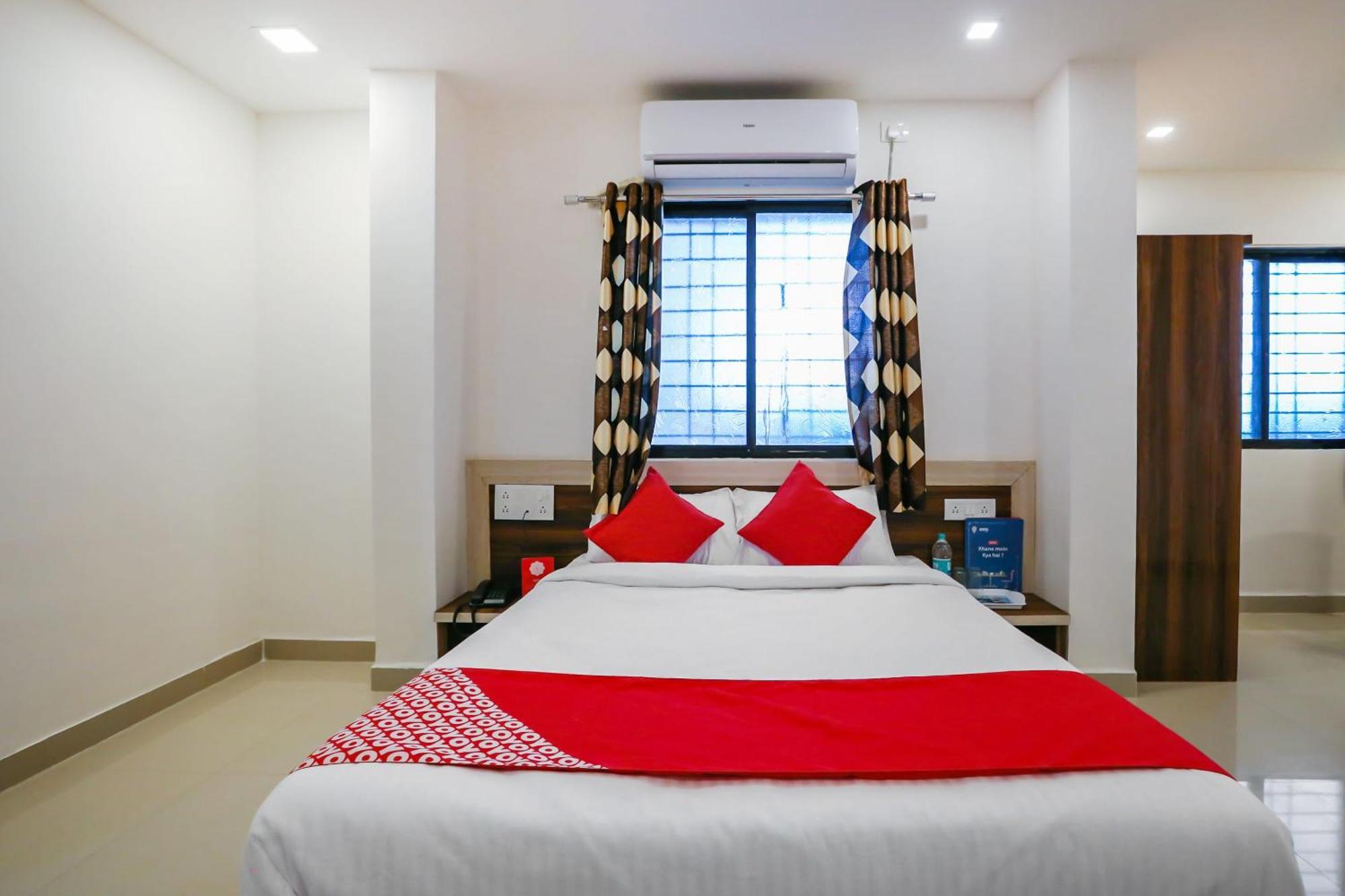 Hotel O Pingara Executive Phursungi エクステリア 写真