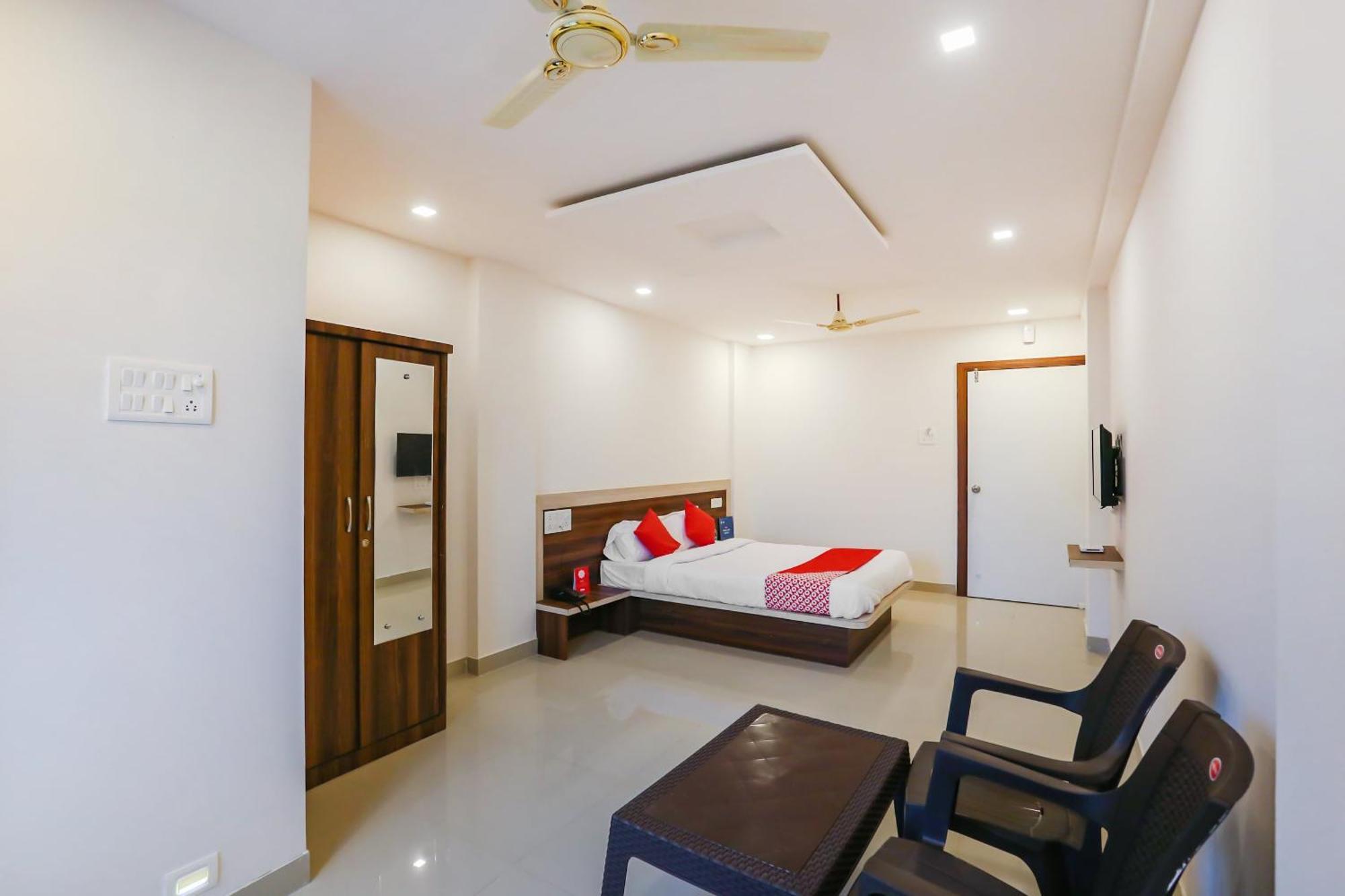 Hotel O Pingara Executive Phursungi エクステリア 写真