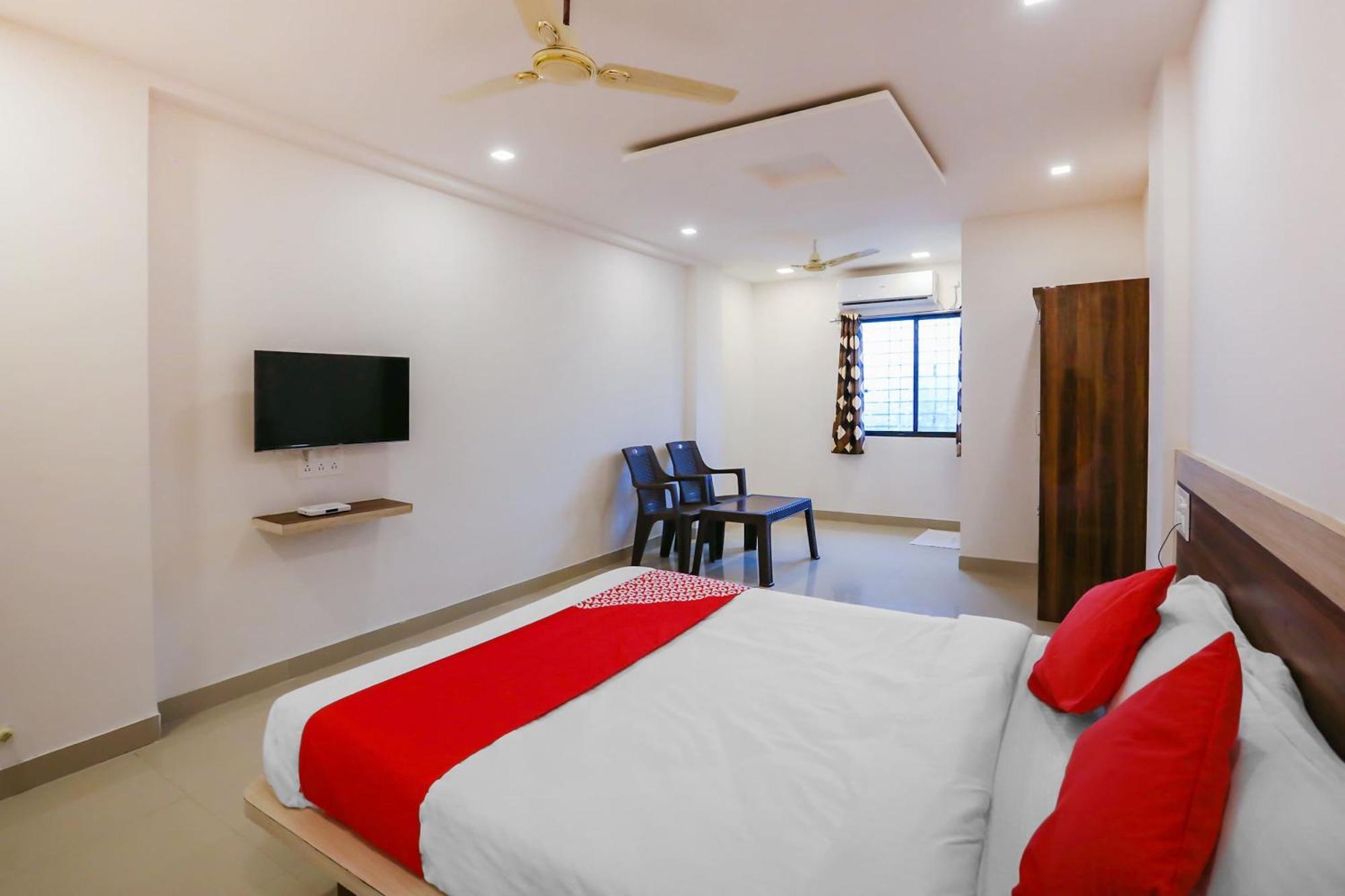 Hotel O Pingara Executive Phursungi エクステリア 写真
